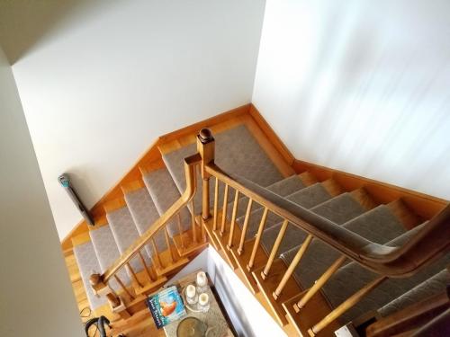 connecticut carpet installation stairs (12)