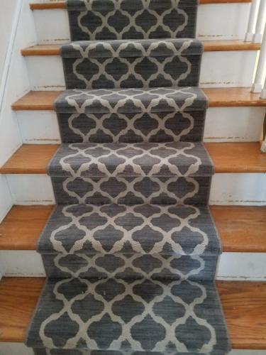 connecticut carpet installation stairs (138)