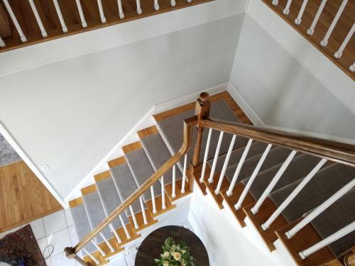 connecticut carpet installation stairs (14)